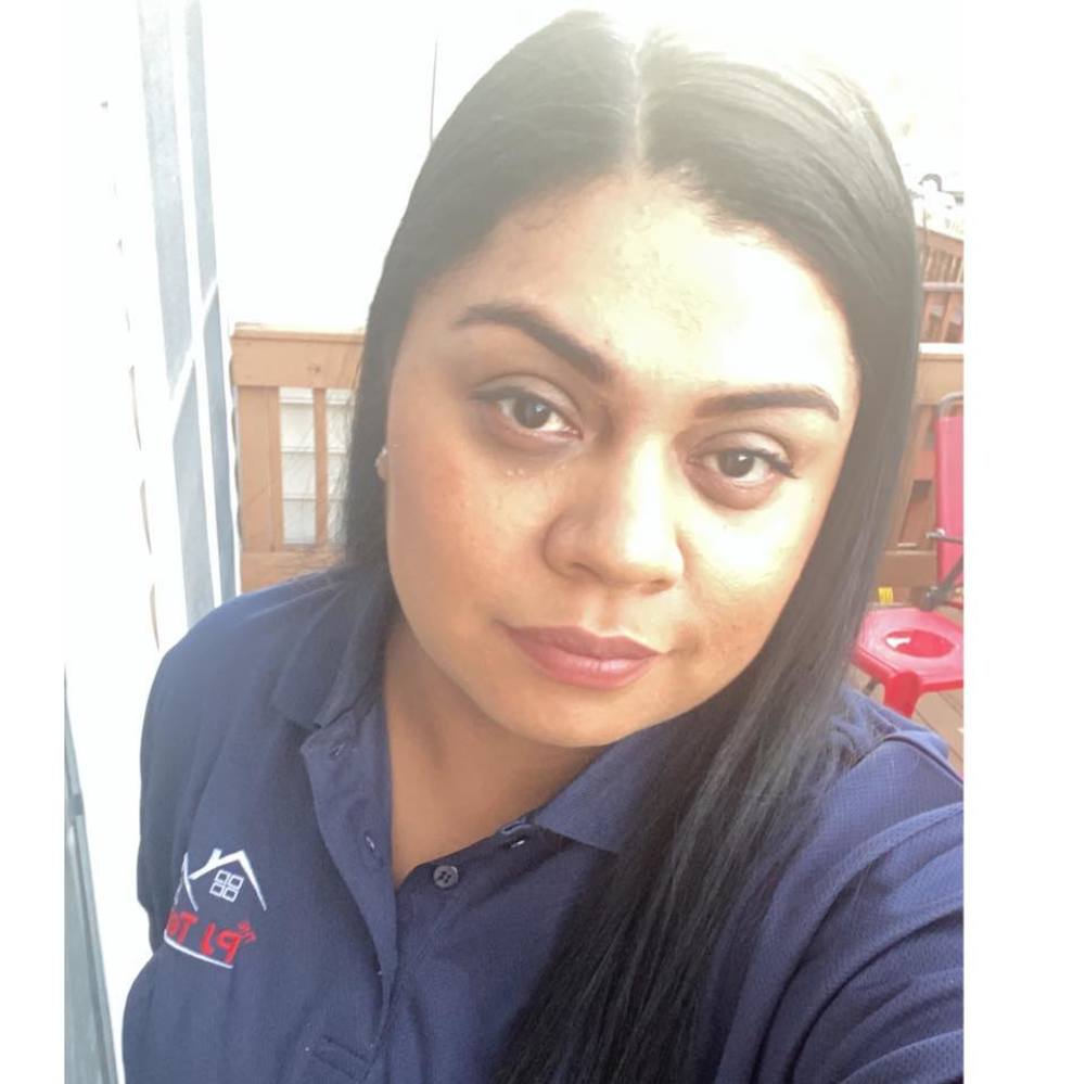 Meet your Posher, Maria